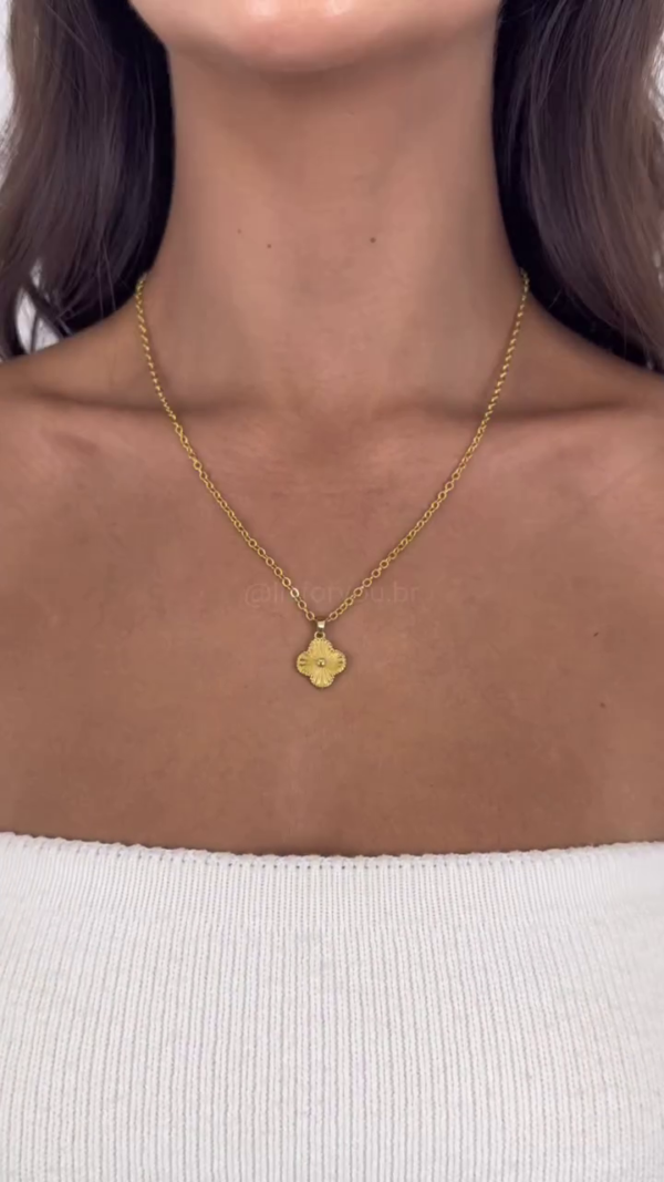 Solid Heart Pendant Necklace - Image 6